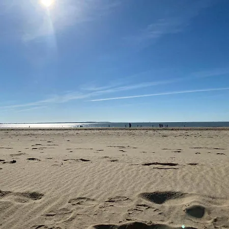 Proche De Royan, Vue Mer, Equipements Modernes, Confort Appartement *