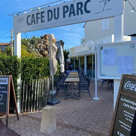 Appartement Proche De Royan, Vue Mer, Equipements Modernes, Confort